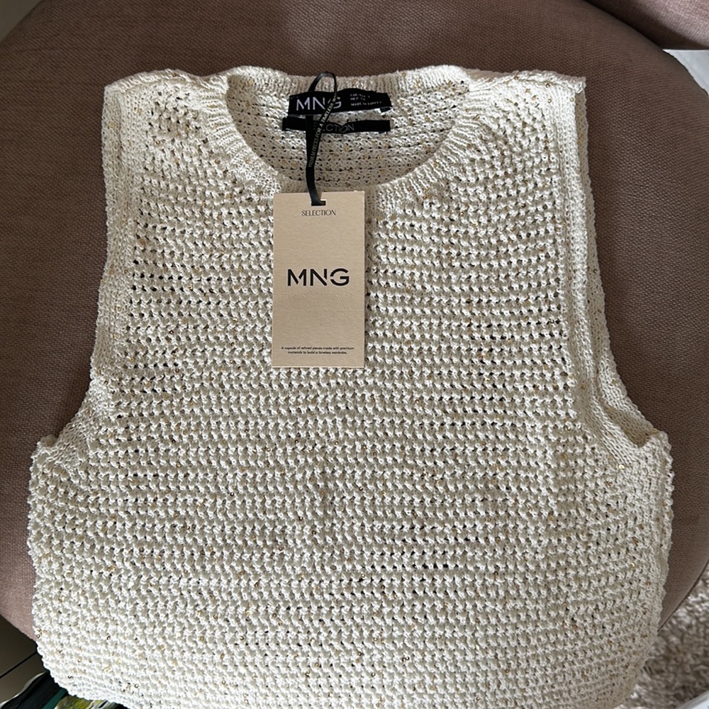 NWT Openwork Knit Top by Mango - Picture 5 of 8
